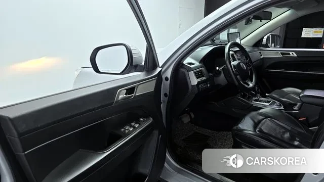 Ssangyong Rexton Sports 2018 Серебряный из Кореи, фото 2