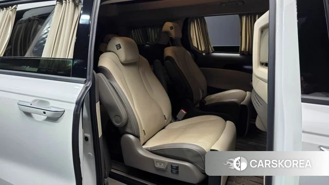 Kia Carnival 4th generation 2022 Белый из Кореи, фото 2