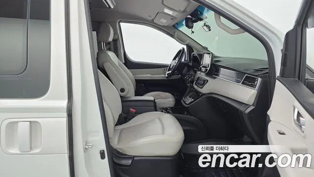 Hyundai The New Grand Starex 2018 Белый из Кореи, фото 2