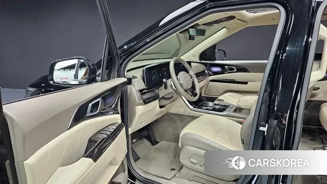 Kia Carnival 4th generation 2023 Черный из Кореи, фото 2