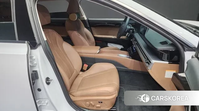 Hyundai Grandeur Hybrid (GN7) 2023 Белый из Кореи, фото 2