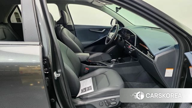 Kia Di Ol Nu Niro 2025 Серый из Кореи, фото 2