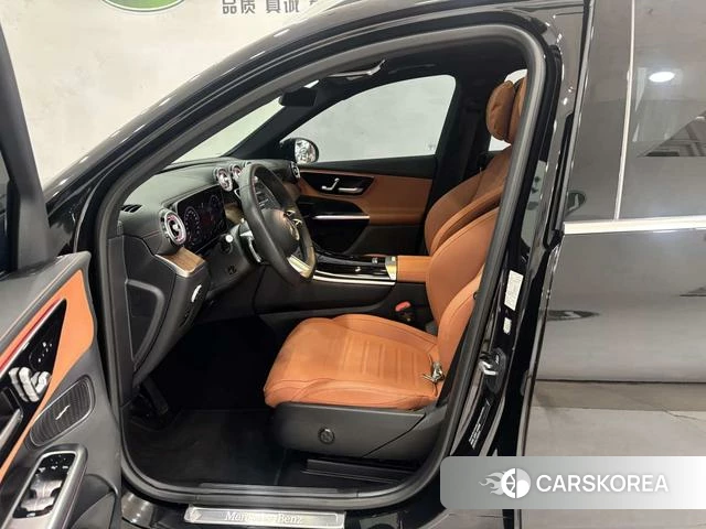 Mercedes-Benz GLC 2024 Черный из Китая, фото 2