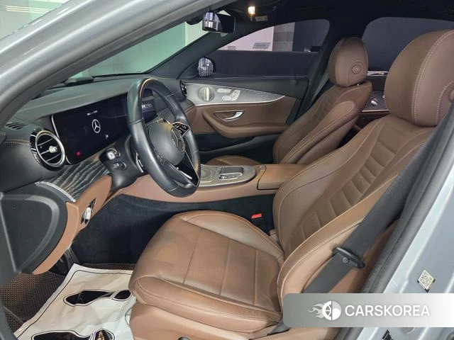 Mercedes-Benz E-Class W213 2022 Серебряный из Кореи, фото 2