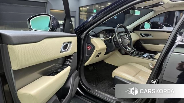 Land Rover Range Rover Velar 2018 Черный из Кореи, фото 2