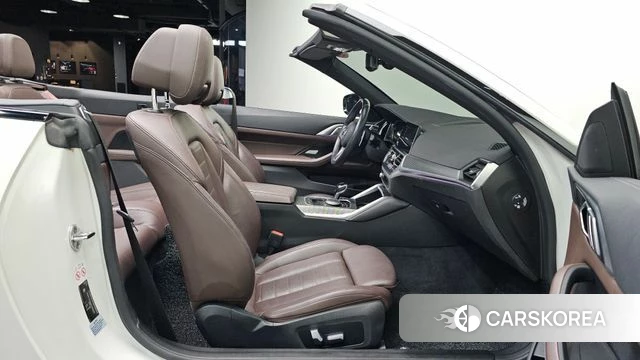 BMW 4 Series (G22) 2021 Белый из Кореи, фото 2