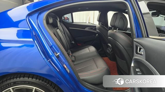 Genesis G70 2019 Синий из Кореи, фото 2