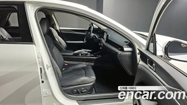 Kia The New K5 3rd generation 2024 Белый из Кореи, фото 2