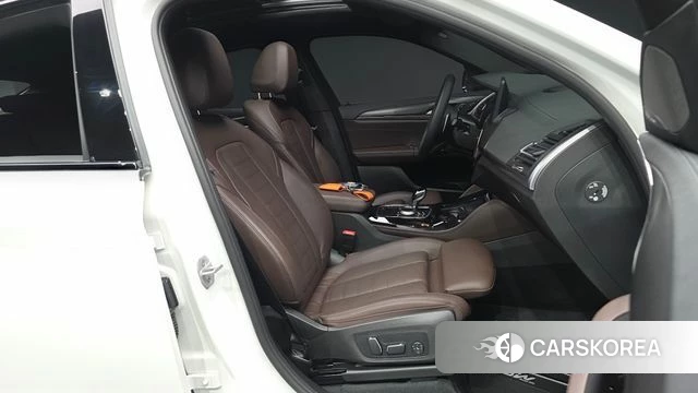 BMW X4 (G02) 2025 Белый из Кореи, фото 2