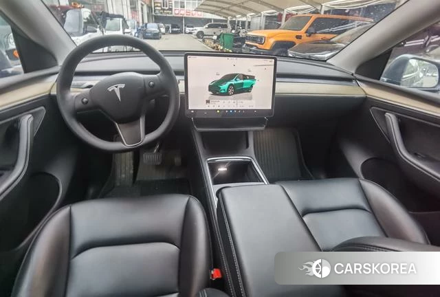 Tesla Model Y 2023 Темно-серый из Китая, фото 2