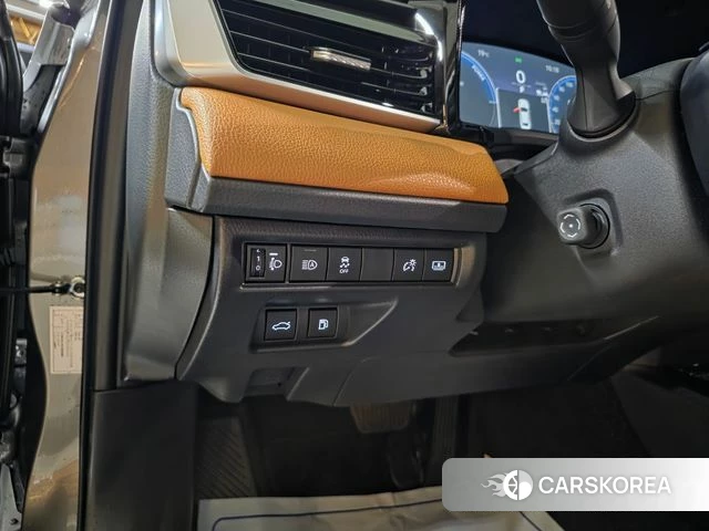 Toyota Camry (XV80) 2025 Серый из Кореи, фото 2