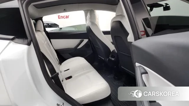 Tesla Model Y 2022 Белый из Кореи, фото 2