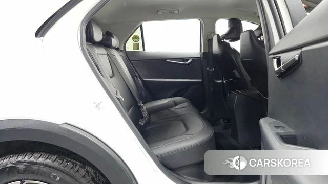 Kia Di Ol Nu Niro 2022 Белый из Кореи, фото 2