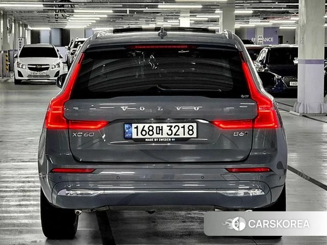 Volvo XC60 second Generation 2021 Серый из Кореи, фото 2