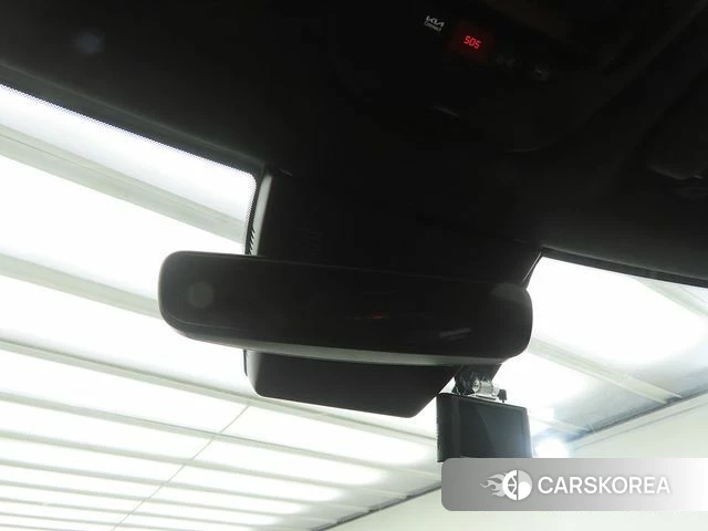 Kia Sportage 5th Generation Hybrid 2022 Черный из Кореи, фото 2