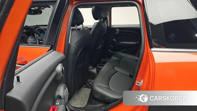 Mini Cooper 2021 Оранжевый из Кореи, фото 2