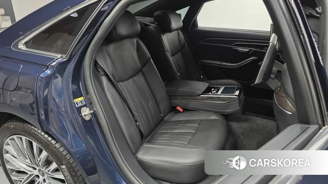 Audi A8 (D5) 2023 Синий из Кореи, фото 2