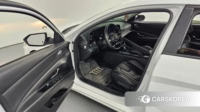 Hyundai Avante (CN7) 2021 Белый из Кореи, фото 2