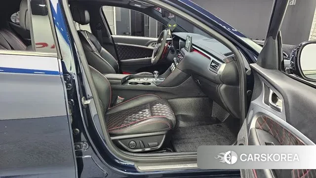 Genesis G70 2019 Синий из Кореи, фото 2