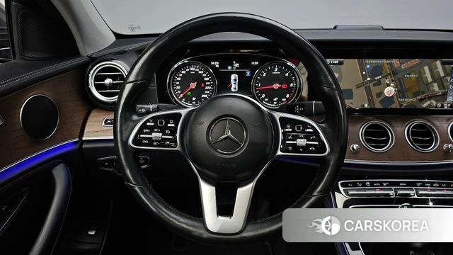 Mercedes-Benz E-Class W213 2019 Серый из Кореи, фото 2
