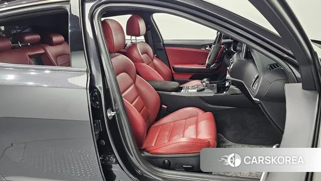 Kia Stinger 2018 Серый из Кореи, фото 2