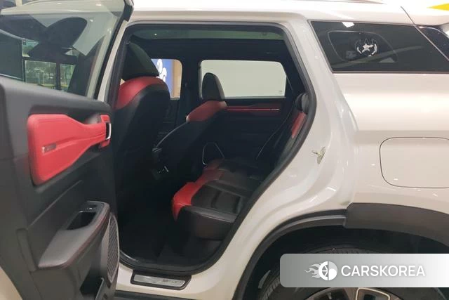 Geely Automobile Geely ICON 2021 Белый из Китая, фото 2