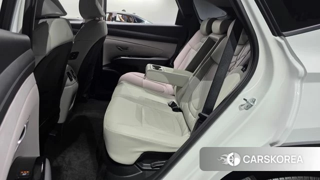 Hyundai The New Tucson Hybrid (NX4) 2025 Белый из Кореи, фото 2
