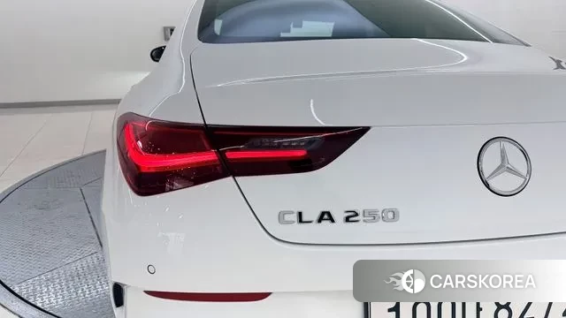 Mercedes-Benz CLA-Class C118 2025 Белый из Кореи, фото 2