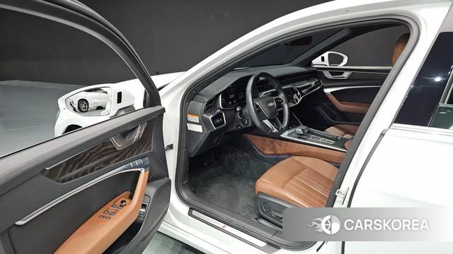 Audi A6 (C8) 2020 Белый из Кореи, фото 2