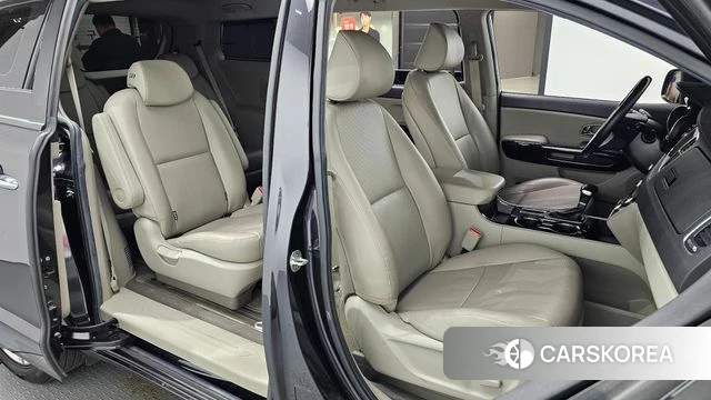 Kia The New Carnival 2019 Серый из Кореи, фото 2