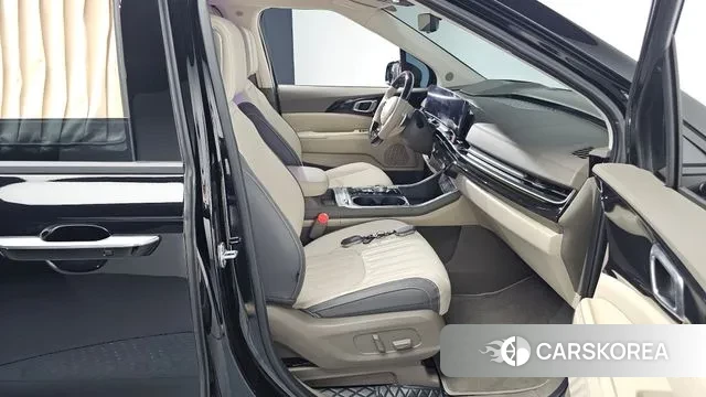 Kia The New Carnival 4th Generation 2025 Черный из Кореи, фото 2