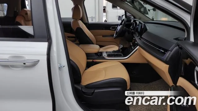 Kia Carnival 4th generation 2022 Белый из Кореи, фото 2