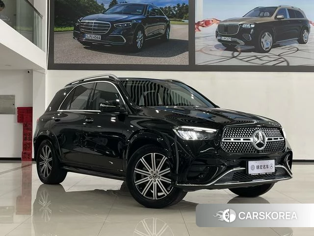 Mercedes-Benz GLE (import) 2024 Черный из Китая, фото 2