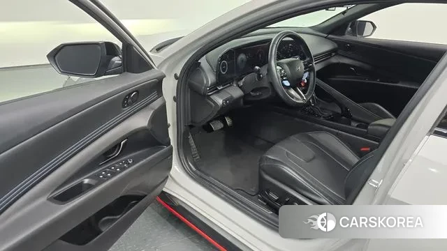 Hyundai The New Avante (CN7) 2024 Серый из Кореи, фото 2