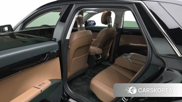 Hyundai Grandeur Hybrid (GN7) 2023 Черный из Кореи, фото 2