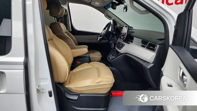 Hyundai The New Grand Starex 2019 Белый из Кореи, фото 2