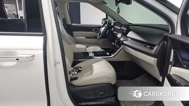 Kia Carnival 4th generation 2023 Белый из Кореи, фото 2