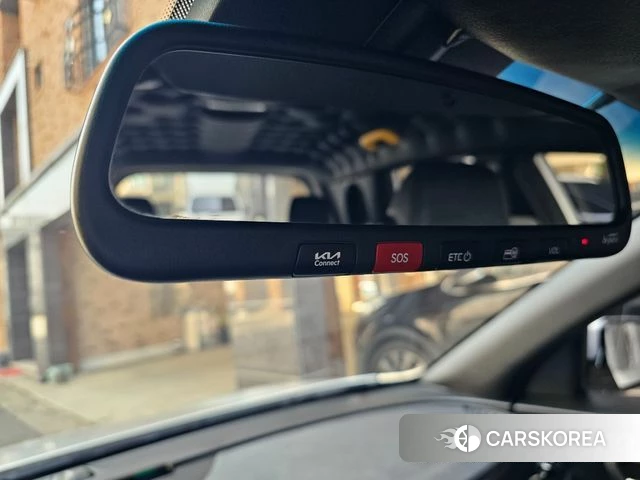 Kia Niro Plus 2023 Серебряный из Кореи, фото 2