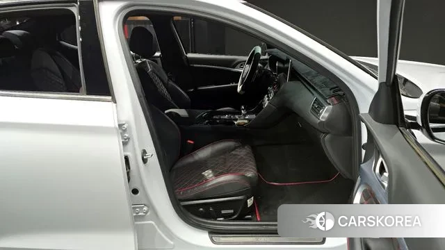 Genesis G70 2019 Белый из Кореи, фото 2