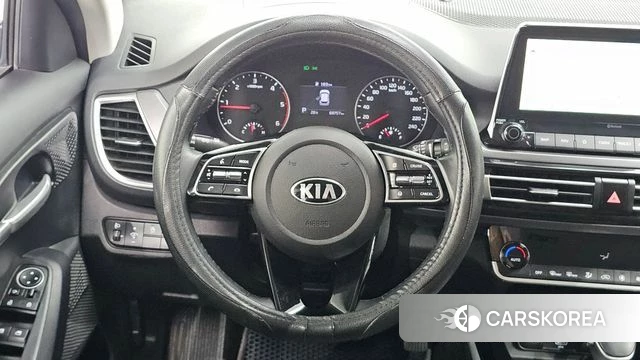 Kia Seltos 2020 Серый из Кореи