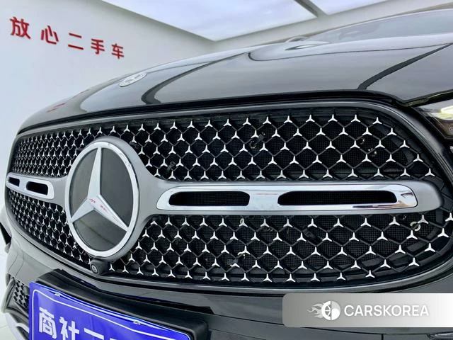 Mercedes-Benz GLC 2024 Черный из Китая, фото 2