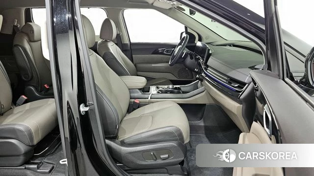 Kia The New Carnival 4th Generation 2024 Черный из Кореи, фото 2