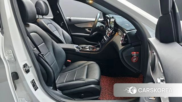 Mercedes-Benz C-Class W205 2020 Белый из Кореи, фото 2