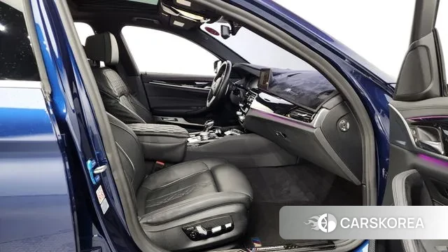 BMW 5 Series (G30) 2020 Синий из Кореи, фото 2