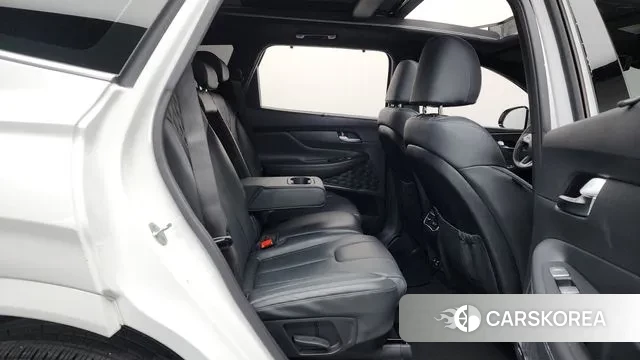 Hyundai The New Santa Fe 2022 Белый из Кореи, фото 2