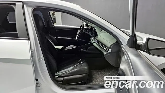 Hyundai The New Avante (CN7) 2023 Белый из Кореи, фото 2