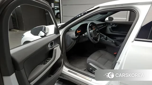 Polestar Polestar 2 2022 Белый из Кореи, фото 2