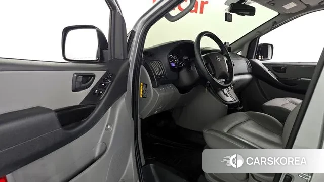 Hyundai The New Grand Starex 2020 Серебряный из Кореи, фото 2