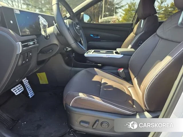 Hyundai The New Tucson (NX4) 2025 Белый из Кореи, фото 2