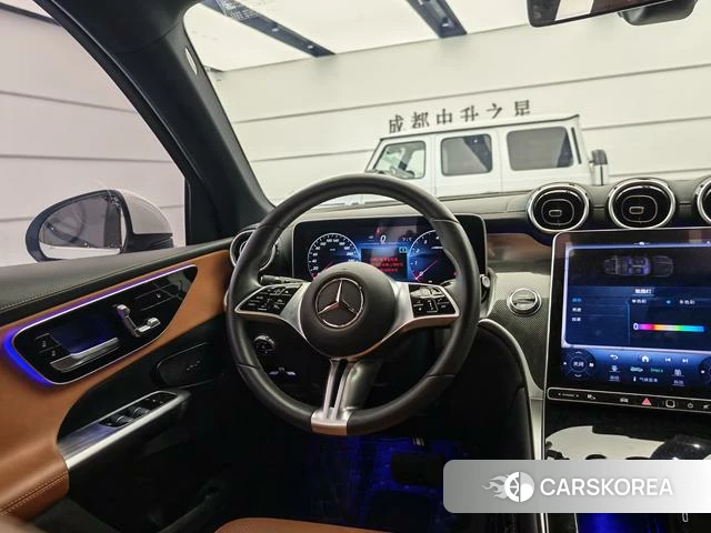 Mercedes-Benz GLC 2023 Белый из Китая, фото 2